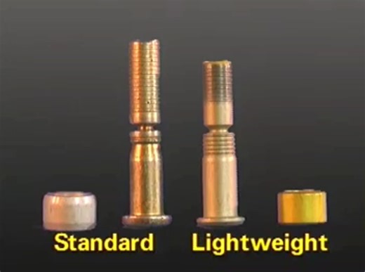 Menghubungkan, menyatukan, memperkuat. Fastener adalah kunci dari setiap konstruksi yang kokoh.