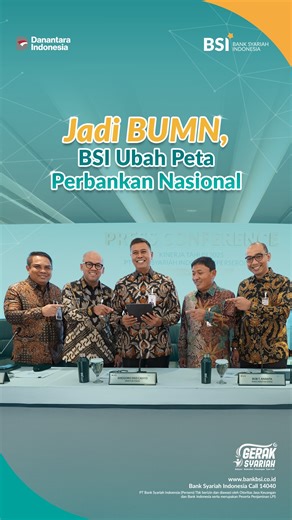 PT Bank Syariah Indonesia (Persero) Tbk on Instagram: "Assalamu’alaikum, Sahabat Syariah! Alhamdulillah, PT Bank Syariah Indonesia Tbk (BSI) mencatatkan kinerja solid di tahun 2025 dengan pertumbuhan indikator utama dobel digit yang jauh melampaui rata-rata industri. Dengan laba mencapai Rp7,57 triliun dan aset yang tumbuh menjadi Rp456 triliun, BSI semakin kokoh sebagai pilar ekonomi syariah di Indonesia. Kesuksesan ini didorong oleh penyaluran pembiayaan pro-rakyat sebesar Rp318,84 triliun yan