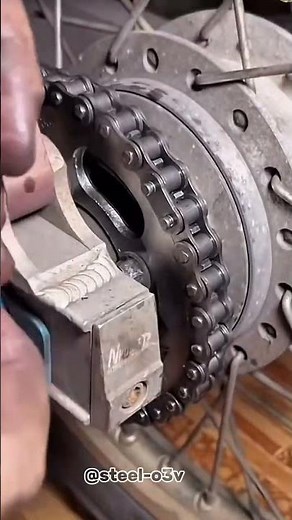 How to Properly Install a Motorcycle Chain Master Link