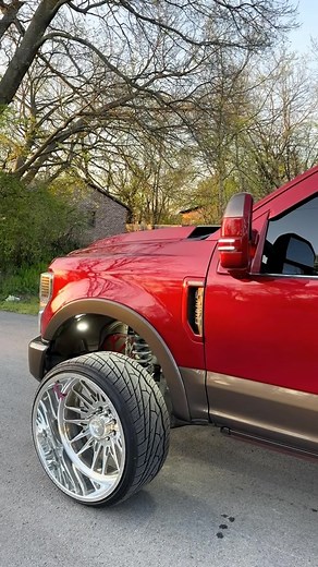 2.8K views · 1.2K reactions | Platinum trim with a King Ranch scheme樂樂 . . . #stack #tips #tractionbars #exhuast #diesel #gas #deleted #powerstroke #f150 #f250 #f350 #f450 #lifted #67 #64 #60 #6oh #powdercoated #paintmatched #justthetip #liftedtrucks #kingranch #platinum #limited | TSO Manufacturing | Facebook