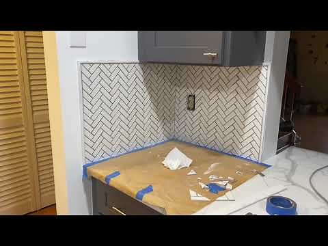 How to install Tile Backsplash with trim and a jig