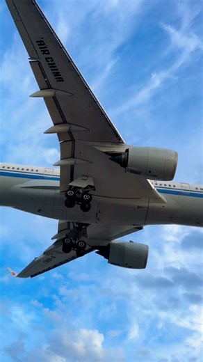 ￼ Air China Airbus A350–941 coming from CHENGdU to landing Heathrow Airport London