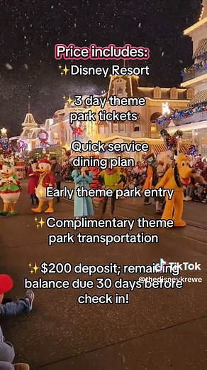 A trip to Walt Disney World during the holiday season with family or group of friends is the best way to celebrate the season. Check out this walt Disney world vacation package for a group of 6 that includes theme park tickets, Disney resort AND the quick service dining plan! #waltdisneyworld #disneyvacation #apairofearstravelwithlaurenh #disneytips #disneychristmas