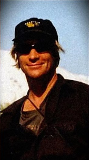 The Tragic DEATH of The Grizzly Man (Timothy Treadwell)! #animalfacts #crazyfacts #shorts
