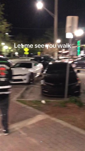 Best comment (@best_comment_awards)’s videos with original sound - Best comment