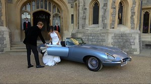 16K views · 415 reactions | The Duchess of Cambridge made a dazzling entrance at this year's BAFTA awards, wearing a set of pearls which once belonged to Princess Diana. We look back at the other key pieces of jewellery loaned to Kate and Meghan by the Queen and other members of the royal family. | The Royal Family Channel | Facebook