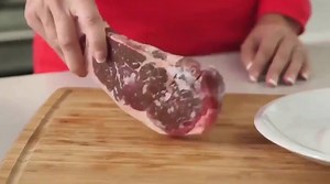 126K views · 1.6K reactions | Instant Defrost Tray, Do It The Easy Way   Works Like Magic!  Get yours here  https://www.geniemania.com/products/fast-defrosting-tray | GenieMania | Facebook