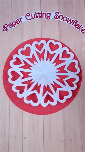 ❄️✨ Amazing Paper Cutting Snowflake – Simple Handmade Craft for Winter Decorations!