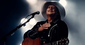 Alan Jackson Kicks Off Last Call: One More For The Road Tour With Sold-Out Shows And A 22-Song Set List