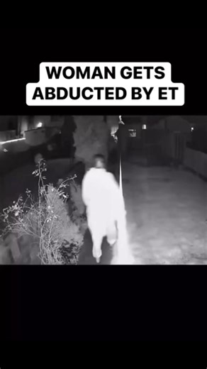 69K views · 1.4K reactions | Woman gets abducted by et. #UAP #paranormal #Encounter #aliens #UFO #otherworldly #extraterrestrial #AlienAbduction #fypシ | Alien World | Facebook
