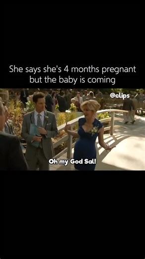 CLIPS on Instagram: "🎬 Interesting fact: Modern Family (2009–2020) To give the show its authentic, documentary feel, the camera operators were instructed to act as if they were actual journalists who didn’t know what was about to happen. This meant if a character dropped something or made an unexpected movement, the camera would “lag” slightly or whip-pan to catch up, creating a sense of spontaneous reality. This style was so effective that many viewers in the early seasons wrote in asking if t