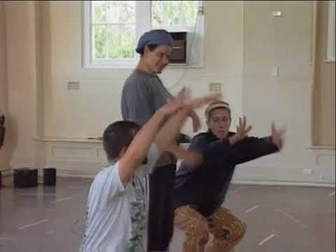 Australian Deaf History No.19 - Deaf Theatre in the 1990s.