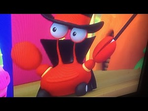 Mickey Mouse clubhouse and jungle junction mickey’s treat taxicrab’s costume the amazing crab dini