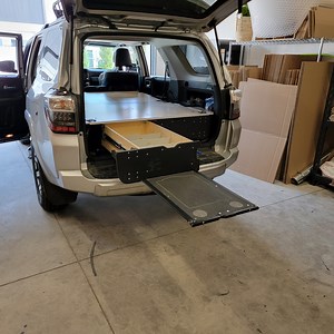 SS1 - 5th Gen 4Runner Sleeping Platform, Drawers