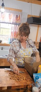 How to store your Pecans to stay fresh😊https://thepecanpantry.com/?ref=amyslouisianakitchen Use discount code: amyslouisianakitchen | Amy’s Louisiana Kitchen