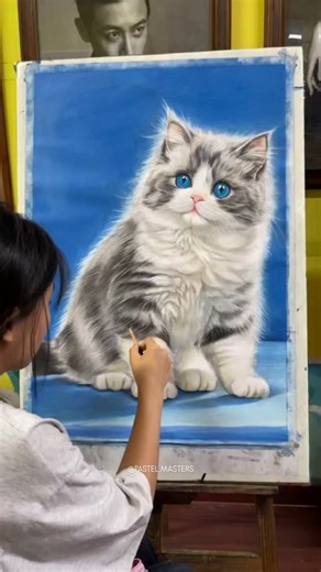 Pastel Drawing Art Gallery on Instagram: "Pastel drawing by artist A Bing (Douyin) — a charming and lifelike animal portrait created with soft, confident pastel layers. The artist beautifully captures the fluffy texture of fur and the sparkle in the eyes, using gentle color transitions and controlled highlights to give the subject warmth, depth, and personality. Artist: A Bing (Douyin) #pasteldrawing #pastelart #animalportrait #realismart #softpastels #drawingprocess #cat #catart"