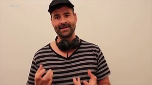 Hat helps you focus by blocking out your peripheral vision