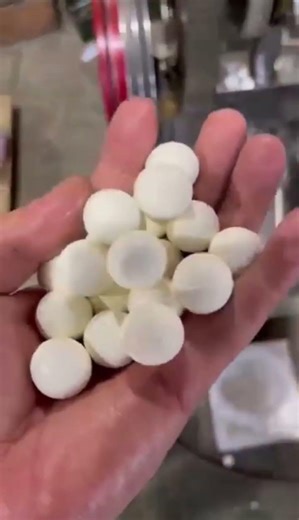 Single punch round tablet ball making machine pressing former#machine #cleanerfillingmachine#factory