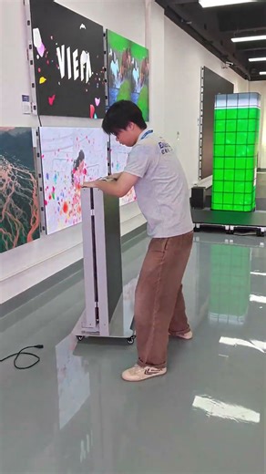 Portable and easy to install folding poster screen #leddisplay #ledscreen #posterleddisplay #tech