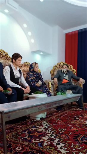 ‎mahan beygzadeh ماهان بیگ زاده‎ on Instagram‎: "چلز مبارک😂😂❤️ پایلاشین🙏🌹 فالو یادزدان چخماسن👇🏻 @mahan_beygzadeh1 با بازی: @toraj.gp @meraj.gp1 @afsaneh_farajy @abbas_safapour"‎