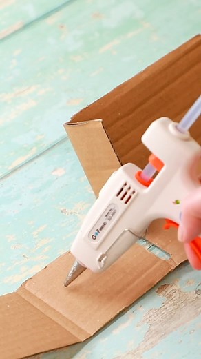 48K views · 91 reactions | The Simpsons couch but it’s also a purse? 勞 | Craft Factory | Facebook