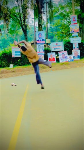 Cork screw #tricking #teambackflip #acrobatics #flip #failgag #frontflip #frontflip #parkour