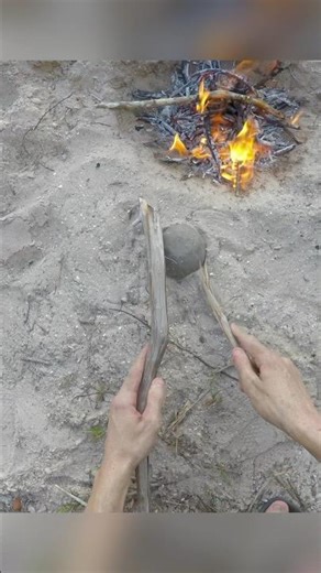 Florida Salt Marsh Clay Bowl Firing!! #pottery #bushcraft
