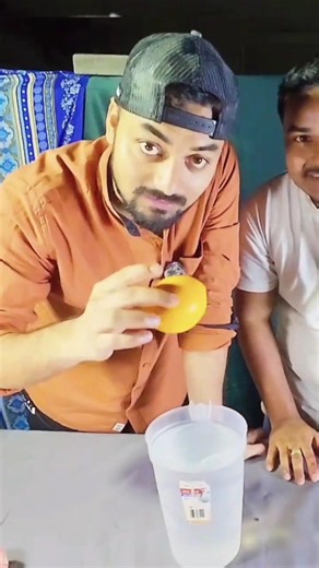 Will It Float or Sink? Orange Science Trick 🍊😲 | Peeled vs Unpeeled Orange in Water 🍊 Science Magic