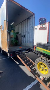 Unboxing a Super Farm Tractor! #SuperFarm #TractorPulling #SledPulling #CSPullingPromotions | CS Pulling Promotions