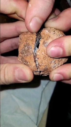 ⛏️Mexican GEODE Opening 💎 #shorts #geode #nature #foryou