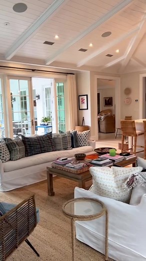 Luxury Beach House Tour in Palm Beach, Florida