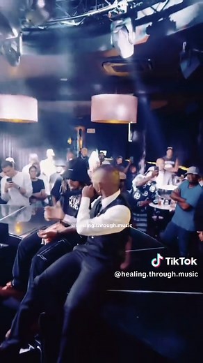 25k - Deep Waters Lyrics