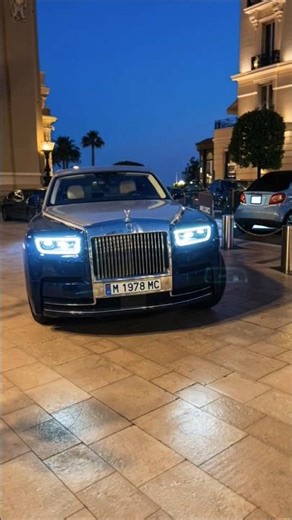 🇲🇨 Rolls-Royce Phantom in Monaco. #rollsroyce #phantom #rollsroycecar #shorts #luxurycars #fyp #car