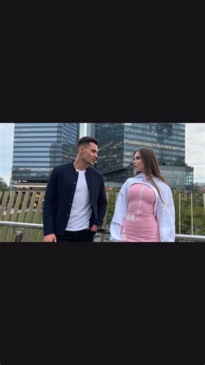 Гледам те и просто нямам думи.