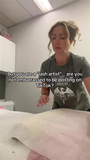 Lashing In The Modern Age: A Lash Artist's Perspective