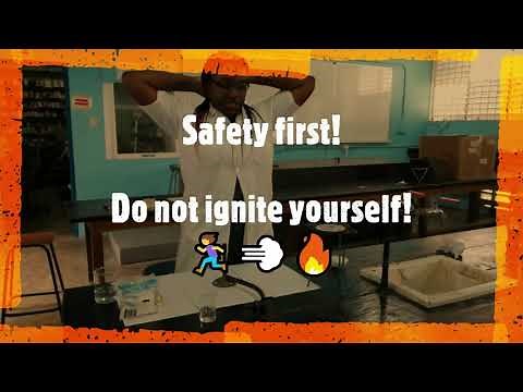 Evaporation of water from NaCl