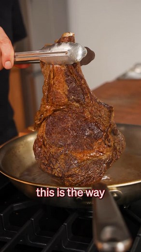 Andy Cooks on Instagram: "If I could only have one pan in my kitchen, it’s this @madein 12inch stainless steel frying pan. It’s tough, has great heat retention, versatile and will last you a long time. You can check out the @madein Stainless Collection today using the link in my bio #ad #madeinpartner #stainlesssteel"