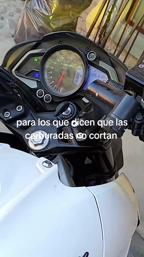 Mejorando el Corte de la Moto NS 200 Carburada