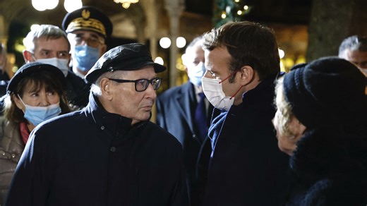 Macron visits French town of Vichy as World War II polemic enters presidential race