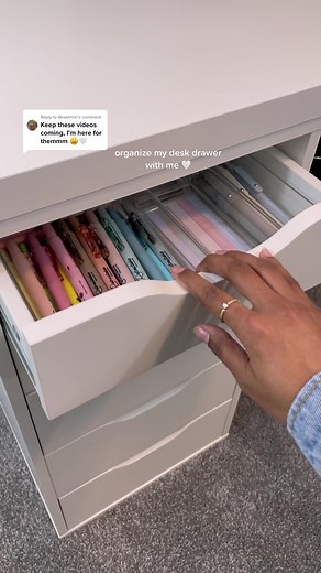 Organizing Desk Drawers: How to Declutter and Maximize Space