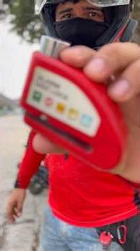 The correct way to use a motorcycle disc lock #ubereats #didi #bikers #motovlog