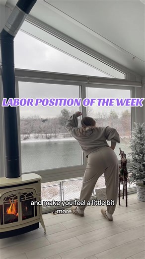 Labor position of the week: standing supported hip shifts 🤍 ✅ upright so gravity can help move things along ✅ leaning onto a wall or holding onto the door frame will help support you ✅ shifting into that back hip will help open up the pelvis for baby ✅ asymmetrical positions will help progress labor #laborpositions #laboranddelivery #childbirth #unmedicatedbirth #childbirtheducation