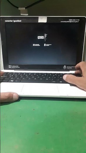 ⚠️ EFI Shell Error 2 70 on Netbook Connect Equality Problem Explanation 🔍 #BootProblem