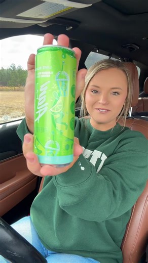 Delicious Alani Nutrition Lemon Flavor Review