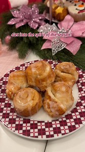 Visit the American Girl® café for holiday treats and unforgettable memories. | American Girl