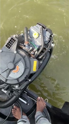 How to remove oil outboard motor 🖤
