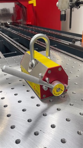 I upgraded our lifting magnet 🧲 to this Earth-Chain ELM-600 from @techniksusa I’ve used my Dad’s ole Magmate for over 25 years and while it’s been a solid tool, it’s always been difficult to get perfectly centered and adjusted on the work due to it being a permanent magnet. The Earth-Chain has a convenient on/off handle so you can set it on the workpiece, move it around, engage the magnet as needed and make adjustments without hassle. The ELM-600 has a 1,300 lb lifting capacity so it’s the perf