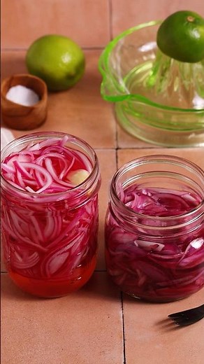 Quick Pickled Red Onions - no cook recipe