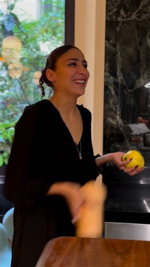 Tartelette butternut, coing kalamansi et parmesan 🎃 Amuse-bouche végétal de saison, entre douceur et parfums d’agrume. 🎥 @culinary_agency #granite #restaurant #gastronomie #paris #butternut #michelinguide | Restaurant Granite