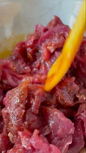 How to Make a Shawarma Burger